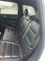 2017 Grand Cherokee Thumbnail 6