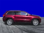 2017 Grand Cherokee Thumbnail 3