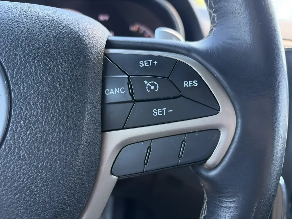 2016 Jeep Cherokee - $11,230