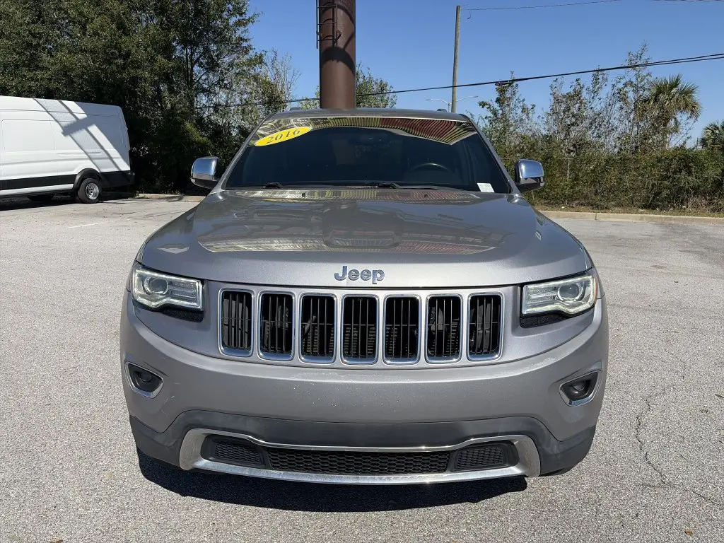 2016 Jeep Cherokee - $11,230