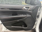 2016 Grand Cherokee Thumbnail 25