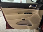 2017 Grand Cherokee Thumbnail 14