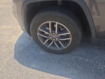 2020 Grand Cherokee Thumbnail 29