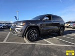 2018 Grand Cherokee Thumbnail 3