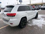 2015 Grand Cherokee Thumbnail 3