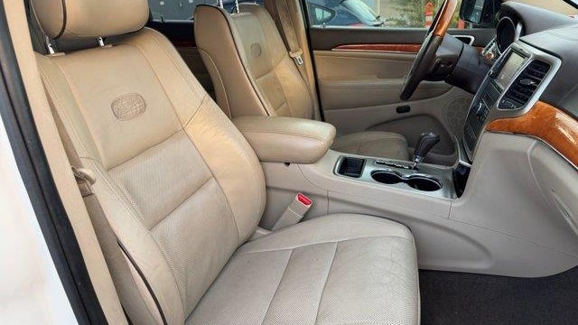 2012 Jeep Grand Cherokee Overland