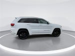 2016 Grand Cherokee Thumbnail 8