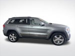 2013 Grand Cherokee Thumbnail 2