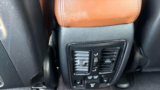 2017 Jeep Grand Cherokee Summit
