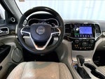 2019 Grand Cherokee Thumbnail 3