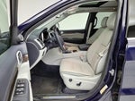 2018 Grand Cherokee Thumbnail 11