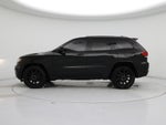 2017 Grand Cherokee Thumbnail 3