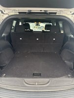 2019 Grand Cherokee Thumbnail 11