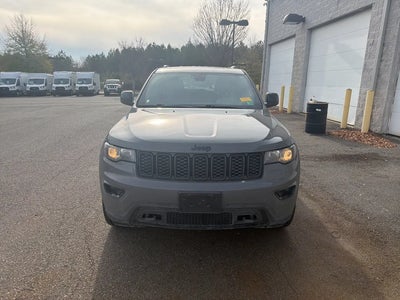 2019 Jeep Grand Cherokee 4X4 Laredo 4DR SUV