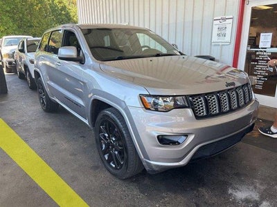 Photo of a 2020 Jeep Grand Cherokee 4X4 Altitude 4DR SUV for sale