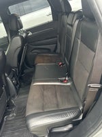 2020 Grand Cherokee Thumbnail 14