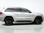 2021 Grand Cherokee Thumbnail 4
