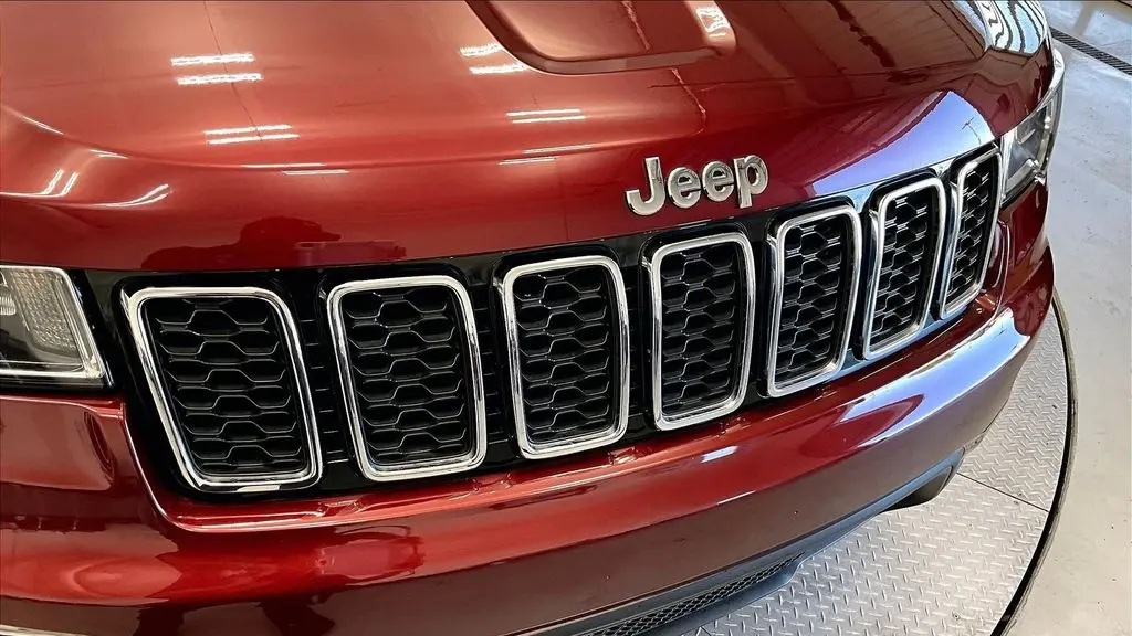 2021 Jeep Grand Cherokee Laredo E