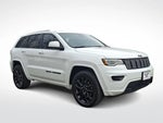 2021 Grand Cherokee Thumbnail 1
