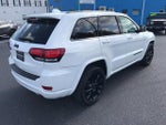 2021 Grand Cherokee Thumbnail 3