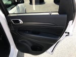 2021 Grand Cherokee Thumbnail 30