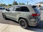 2021 Grand Cherokee Thumbnail 3