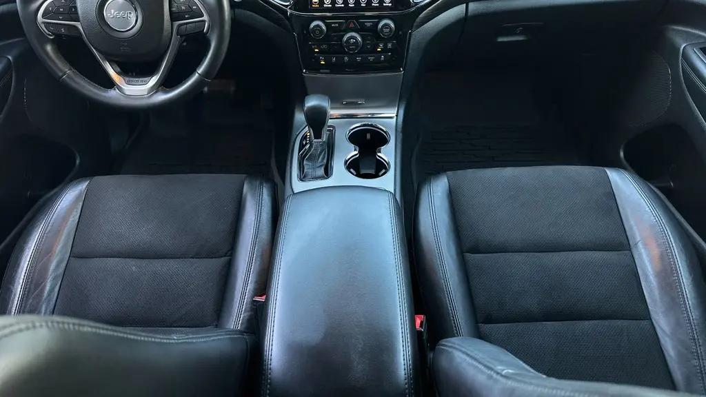 2022 Jeep Grand Cherokee WK Laredo E