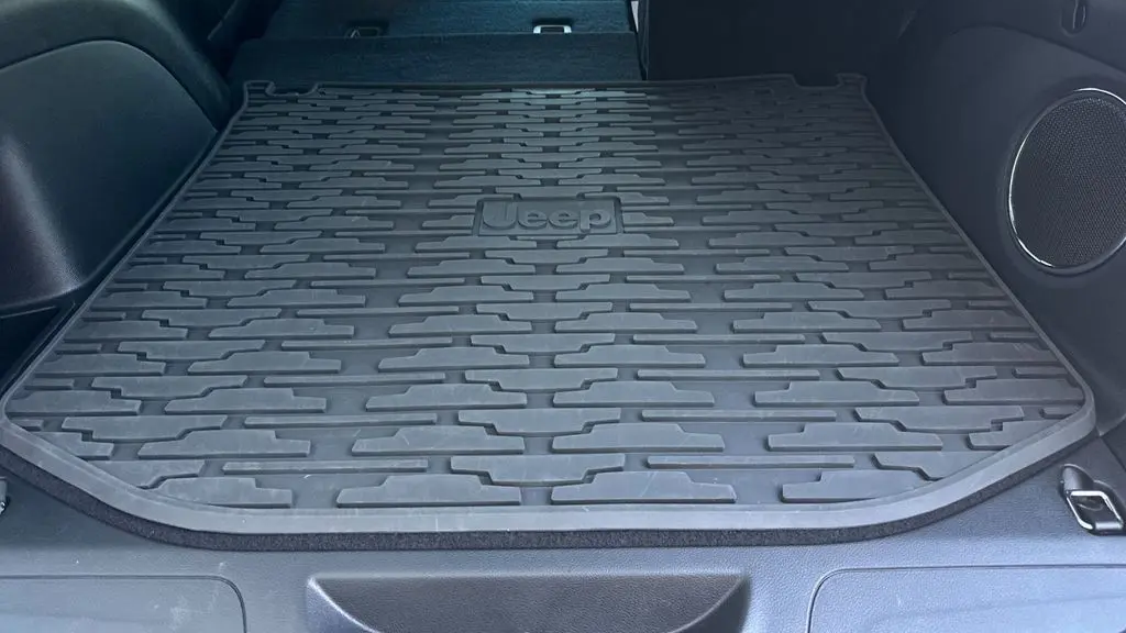 2022 Jeep Grand Cherokee WK Laredo E