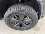 2015 Grand Cherokee Thumbnail 15