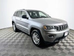 2017 Grand Cherokee Thumbnail 3