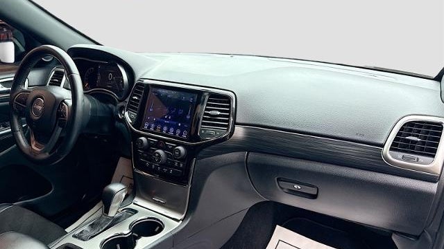 2019 Jeep Grand Cherokee Laredo