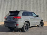 2019 Grand Cherokee Thumbnail 5
