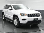 2020 Grand Cherokee Thumbnail 1