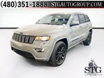 2020 Grand Cherokee Thumbnail 1