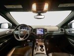 2020 Grand Cherokee Thumbnail 16