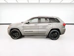 2020 Grand Cherokee Thumbnail 23