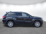 2021 Grand Cherokee Thumbnail 3
