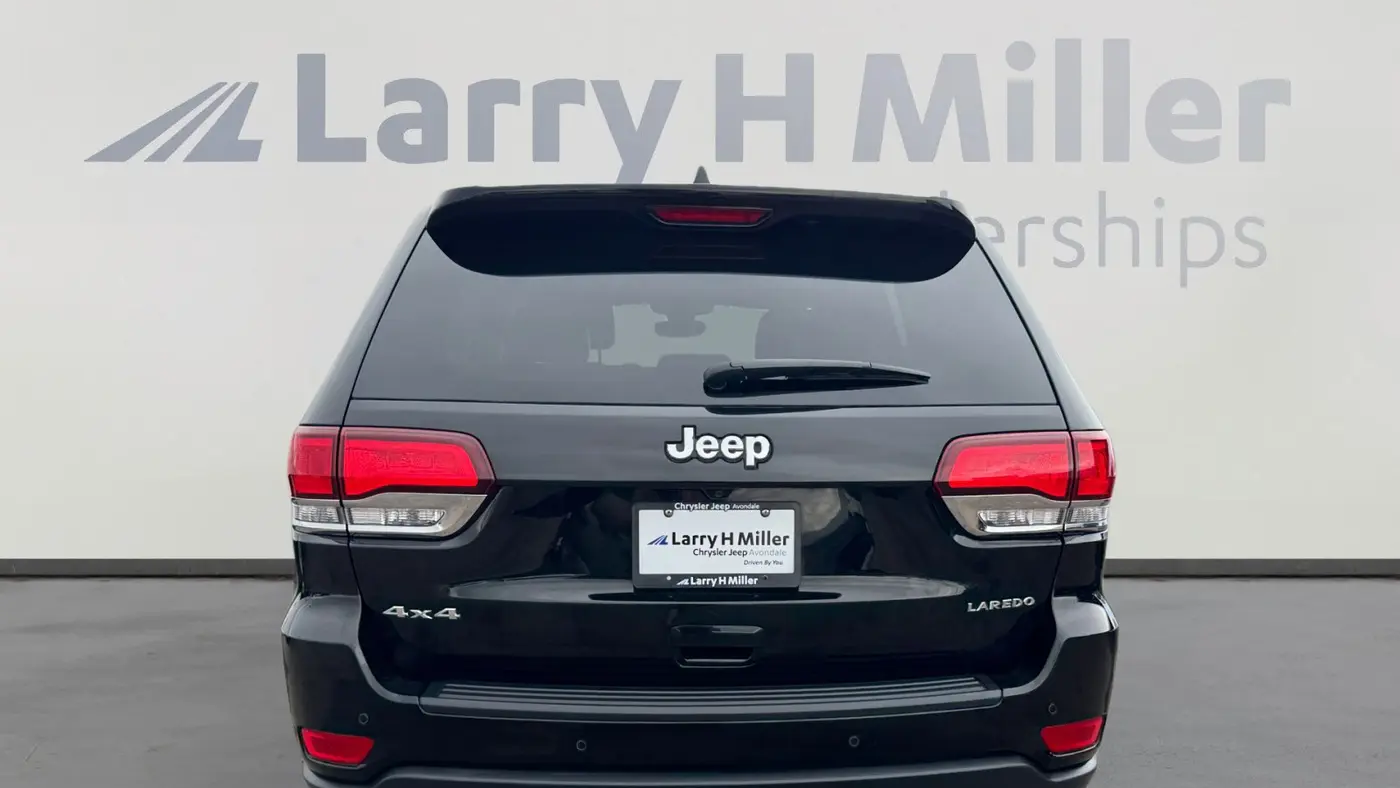2022 Jeep Grand Cherokee WK Laredo E