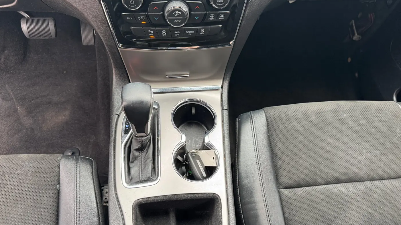 2022 Jeep Grand Cherokee WK Laredo E