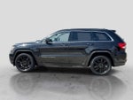 2012 Grand Cherokee Thumbnail 3