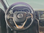 2017 Grand Cherokee Thumbnail 10