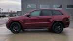 2017 Grand Cherokee Thumbnail 2