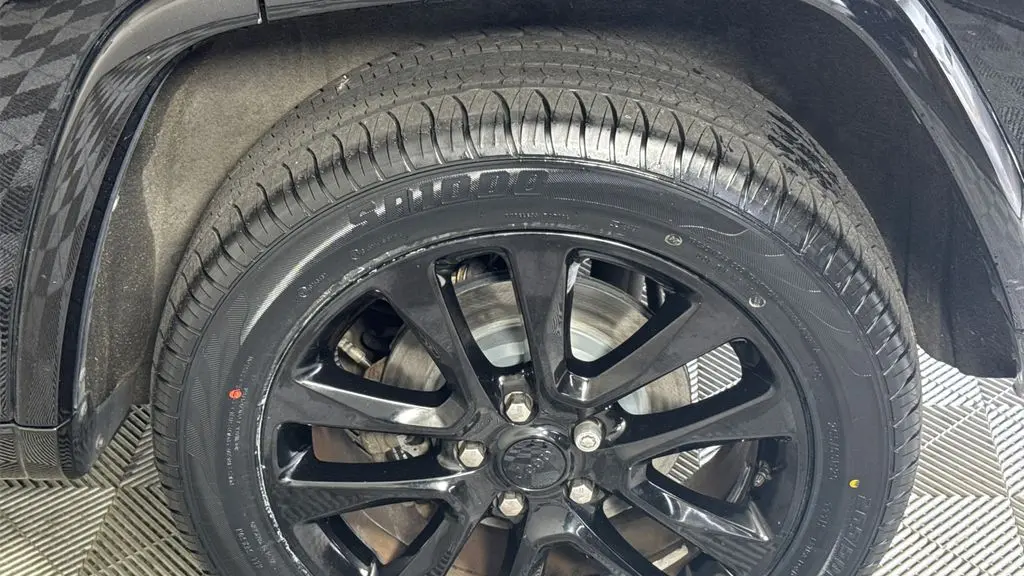 2017 Jeep Grand Cherokee Altitude