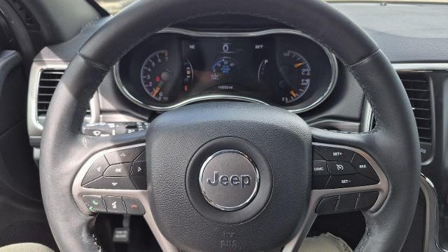 2019 Jeep Grand Cherokee Laredo