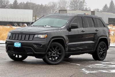 2019 Jeep Grand Cherokee 4X4 Laredo 4DR SUV