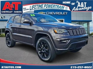 2020 Jeep Grand Cherokee with Granite Crystal Metallic Clearcoat Exterior