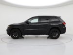 2021 Grand Cherokee Thumbnail 3