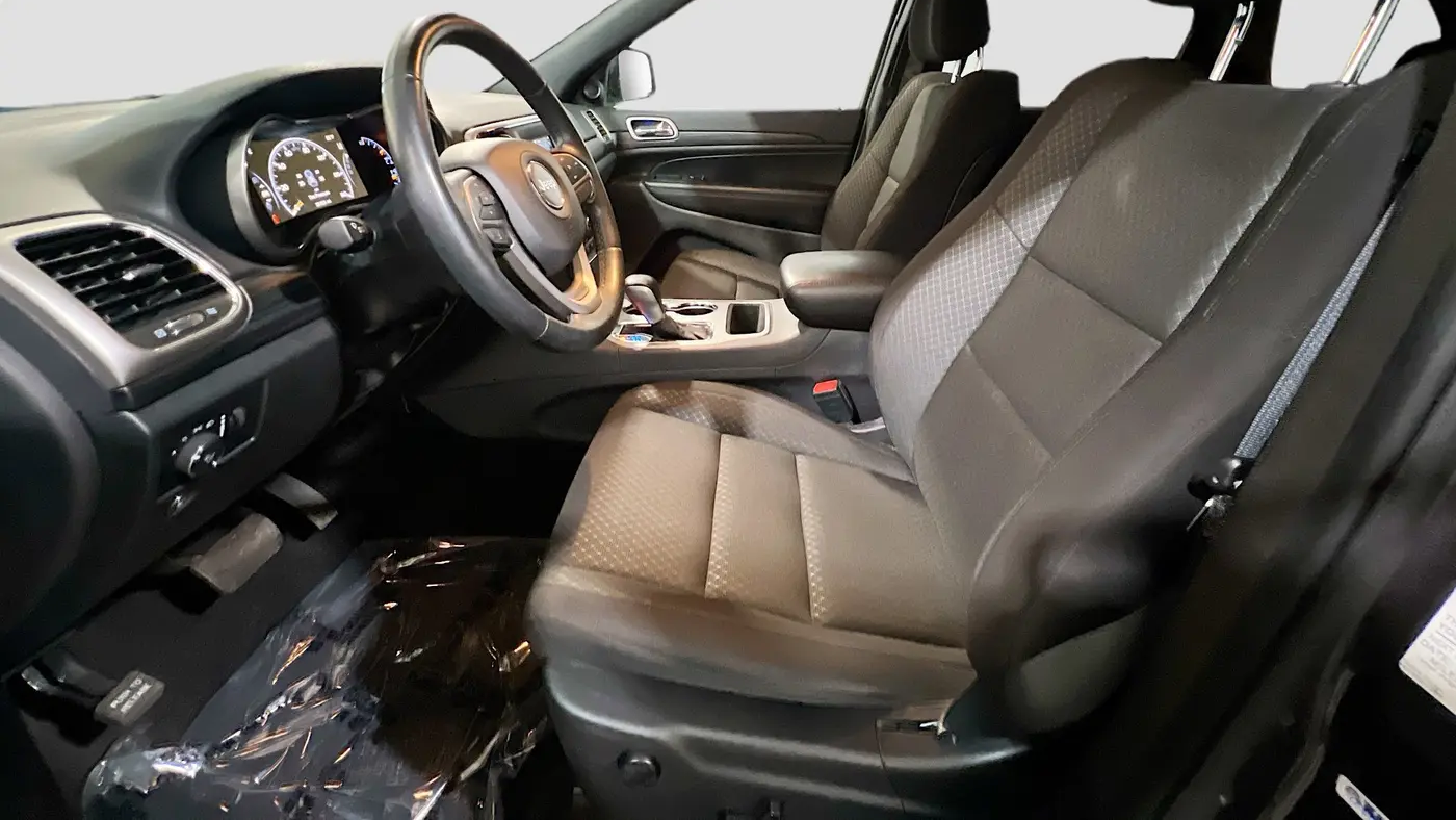 2021 Jeep Grand Cherokee Laredo E