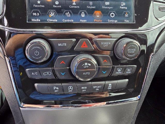 2022 Jeep Cherokee - $26,800