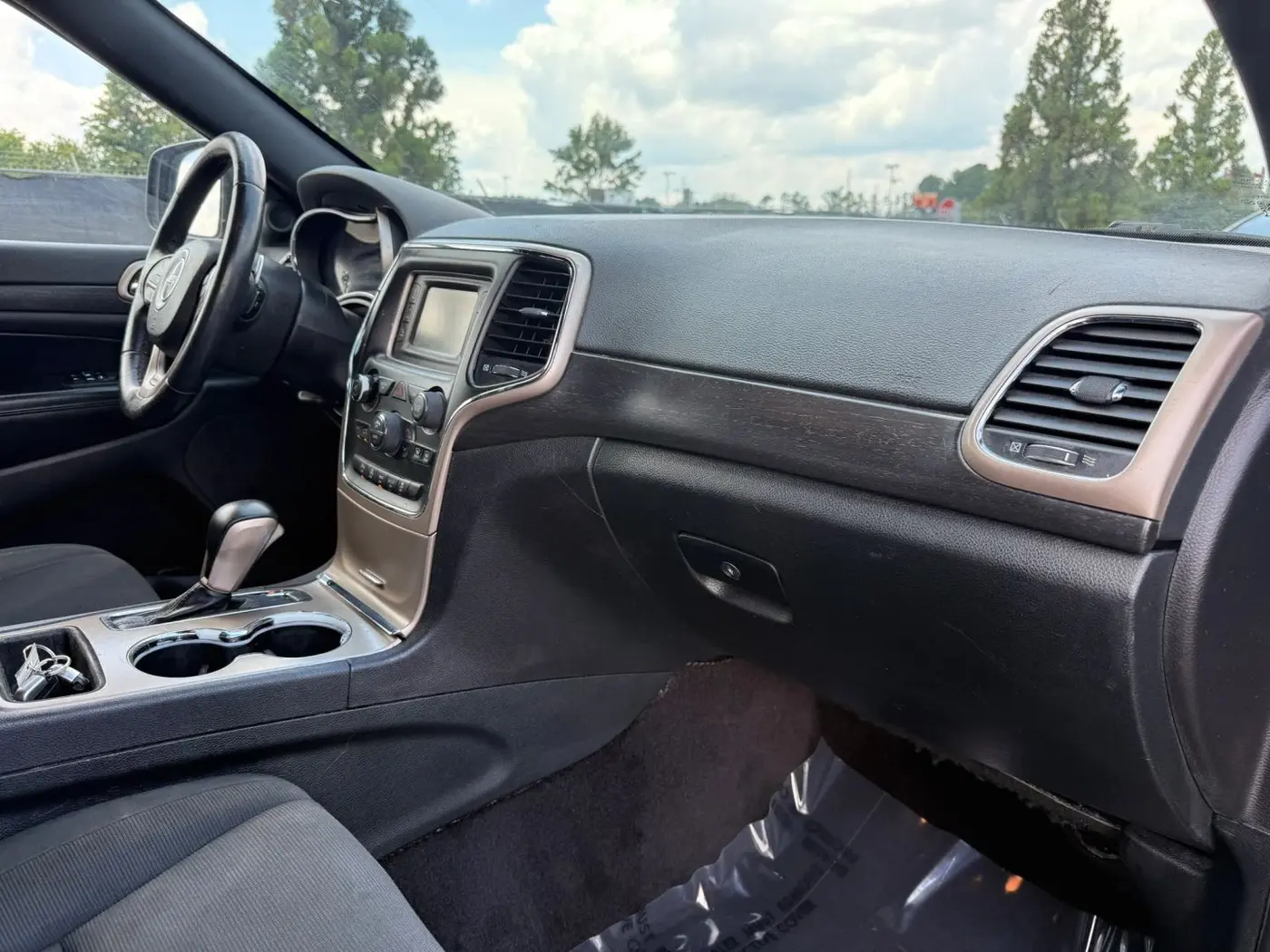 2016 Jeep Cherokee - $8,450